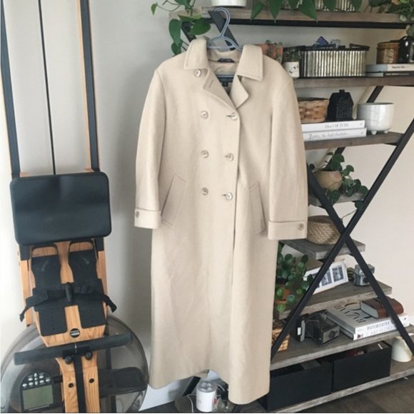 London Fog Jackets & Blazers - Vintage London Fog Wool and Cashmere Blend vLong Coat